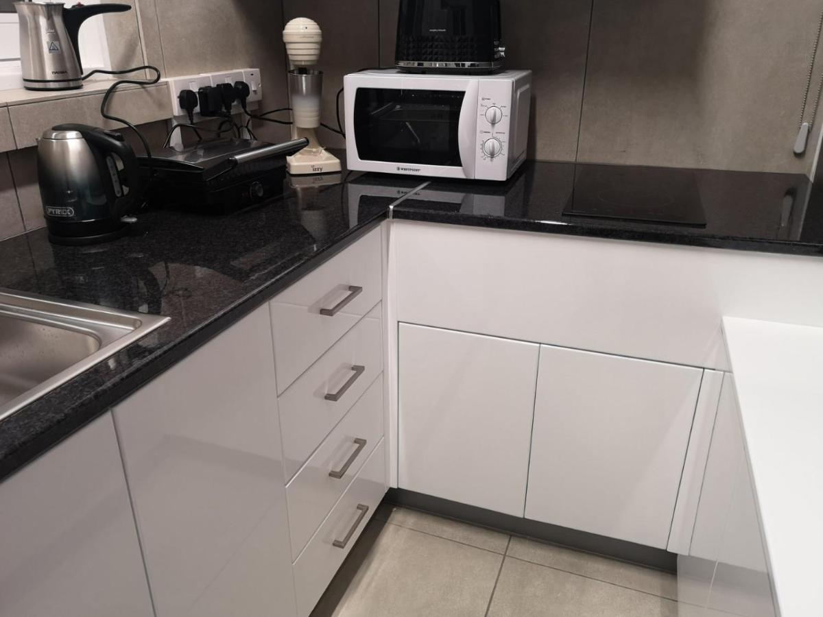 Kalidonia Residence Suite Nicosia , Spacious 2 Bedroom Suite With Office Esterno foto